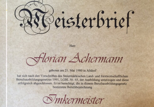 2011: Abschluss zum Imkermeister